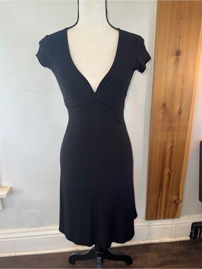 Classic Black V-Neck Twist Front Dress